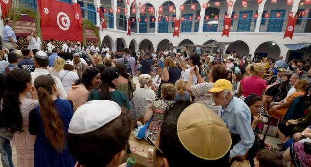 Djerba: Forte affluence au pèlerinage juif de la Ghriba