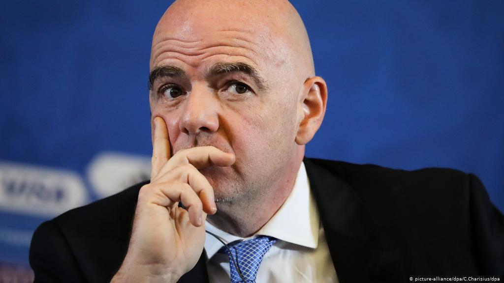 Le président de la Fifa testé positif au coronavirus