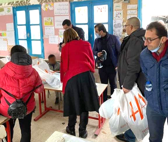 Vague de froid: Un élan solidaire au profit des élèves de Rmila Oued Ghrib
