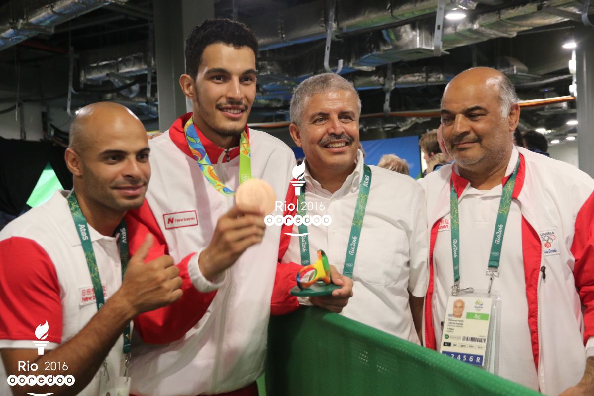 Oussama Oueslati et son staff