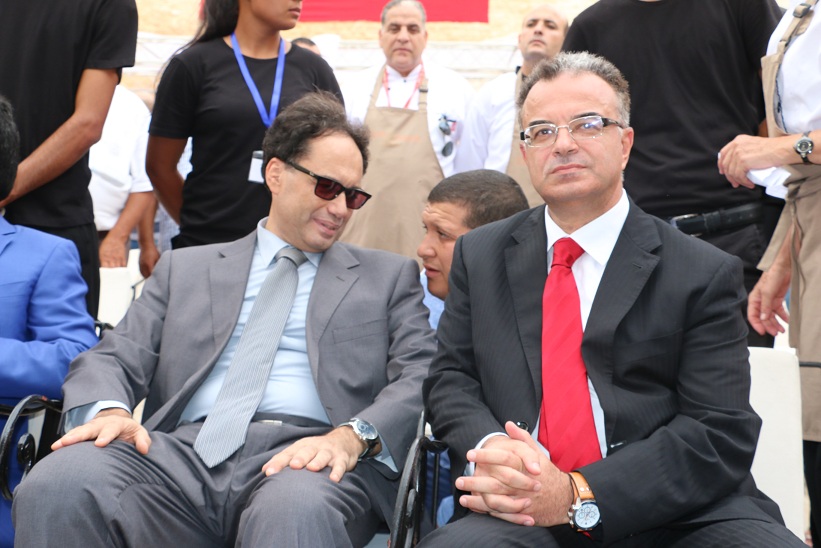 Le ministre de la culture Mohamed Zine El Abidine et Slim Chaker 