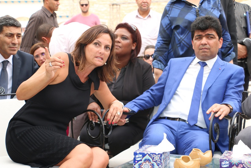Faten Zghal avec le gouverneur de Monastir Adel Khabthani