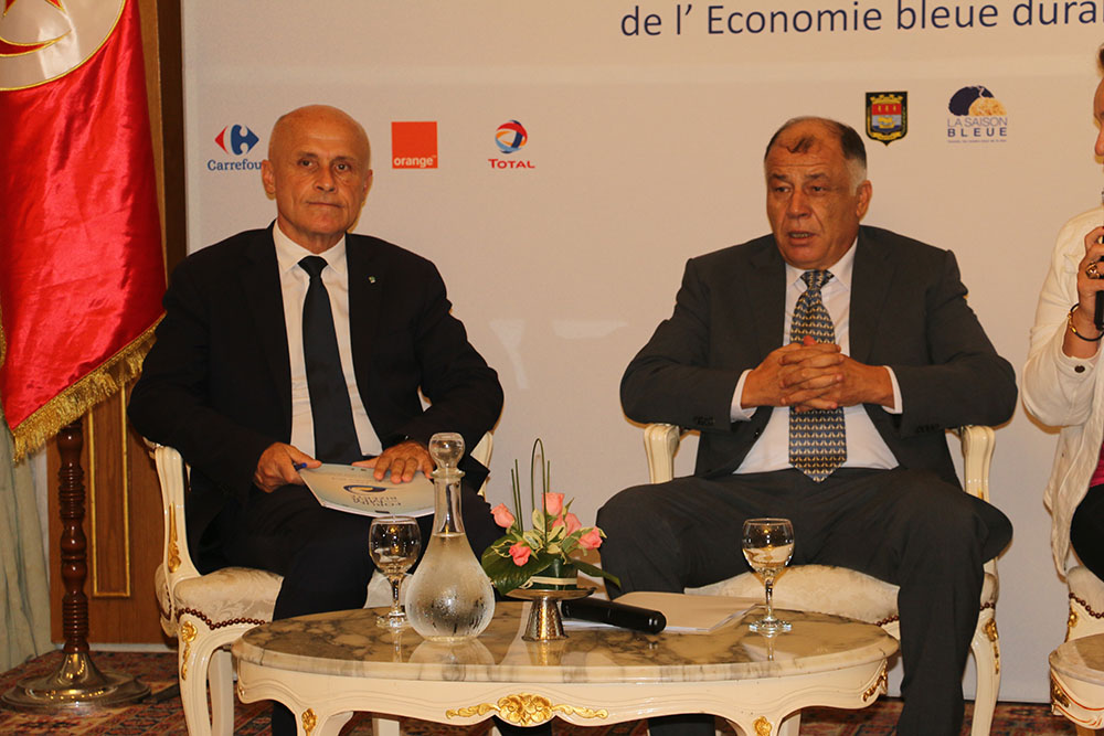 Néji Jalloul, directeur général de l’ITES et Olivier Poivre d'Arvor, Ambassadeur de France en Tunisie