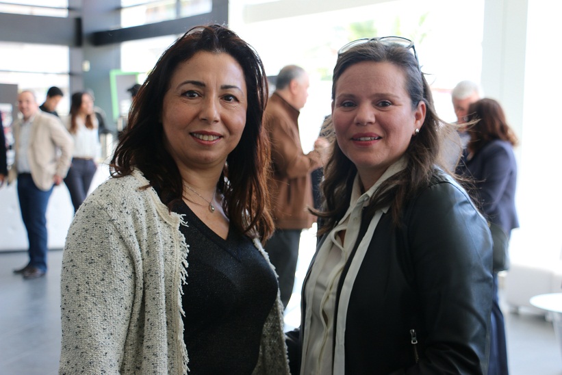 La responsable de la communication de l’ATB ANISSA BOUHEJBA SAADAOUI comme d’habitude au four et au moulin