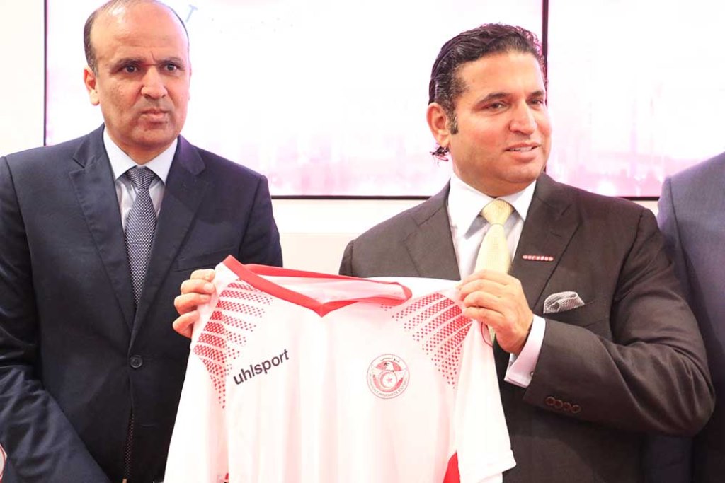 Wadï El Jerry, Président de la Fédération Tunisienne de Football et Youssef Al Masri, Directeur Général de Ooredoo Tunisie 