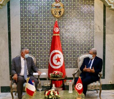 Tunisie : La France dit comprendre l'état d'exception
