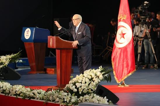 Le Président Béji Caïd Essebssi ovationné 