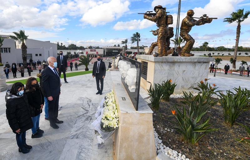 Kaïs Saïed commémore le 5è anniversaire du décès des agents de la Garde présidentielle