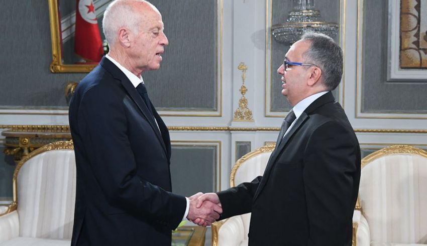 Que se passe-t-il entre Tunis et Paris : Karim Jamoussi n’a toujours pas remis ses lettres de créance ?!
