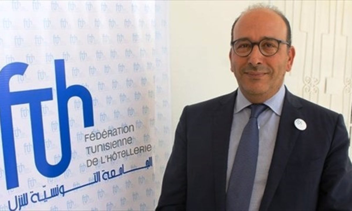 Khaled Fakhfakh débarqué de son vol pour Paris, de quel droit ?