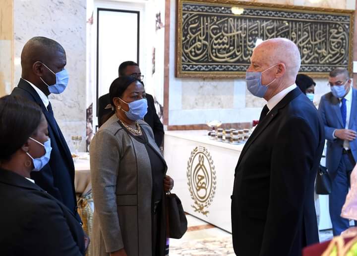 Kaïs Saïed reçoit les chefs des missions diplomatiques africaines