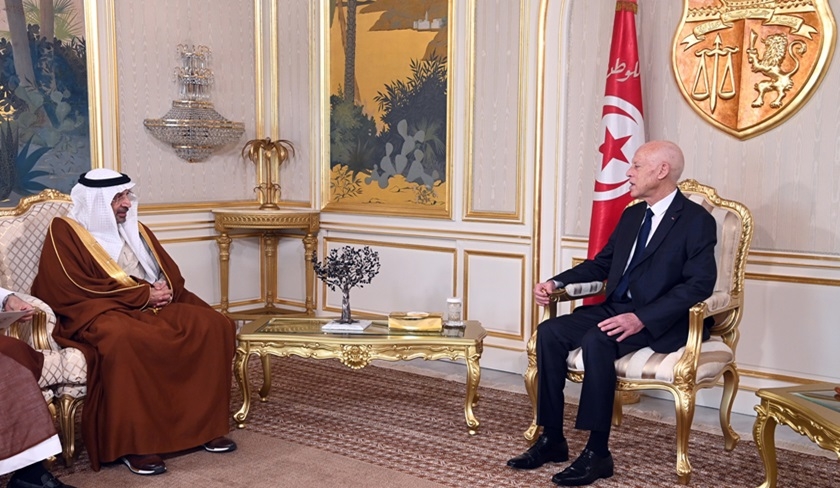 Kaïs Saïed s’entretient avec le ministre de l’Investissement en Arabie Saoudite