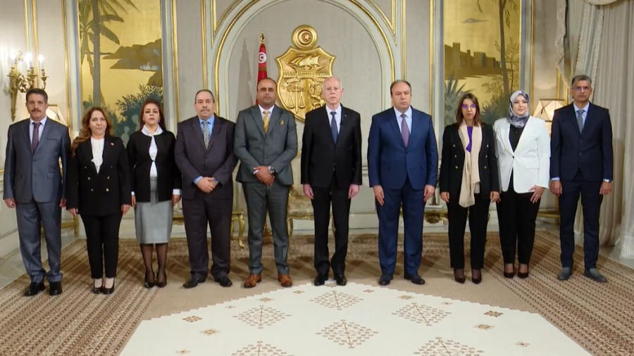 Tunisie: les membres de la commission de réconciliation pénale prêtent serment