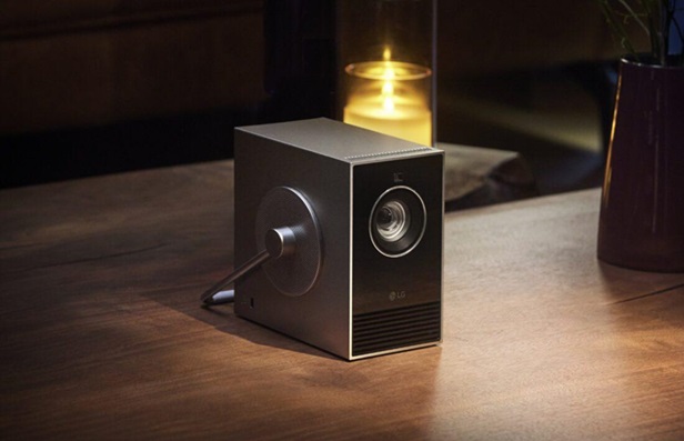 Le dernier projecteur 4K Lifestyle de LG se double comme un objet d'art élégant