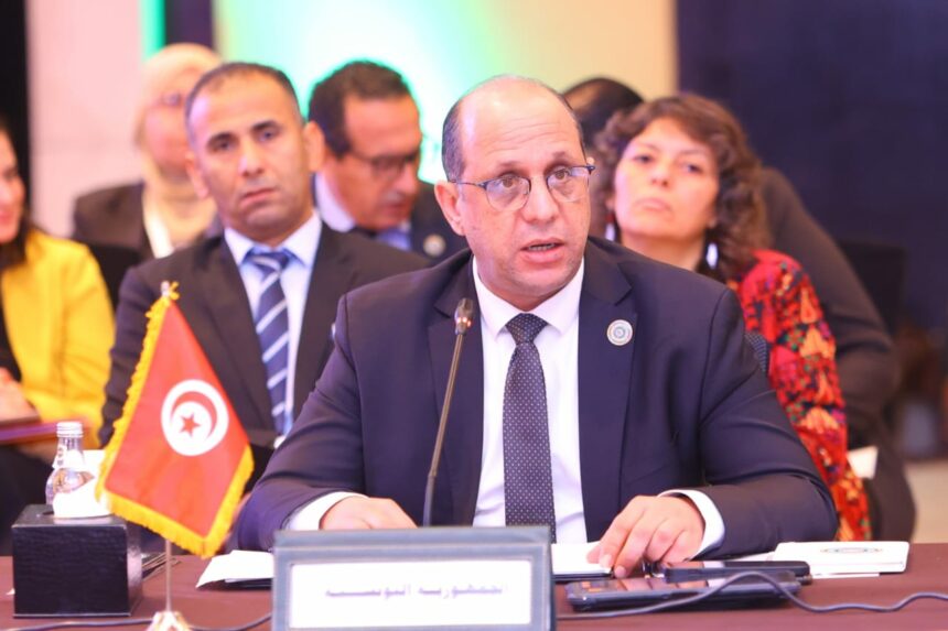 Malek Ezzahi appelle à continuer à fournir l’aide humanitaire d’urgence et les secours aux blessés de la bande de Gaza.