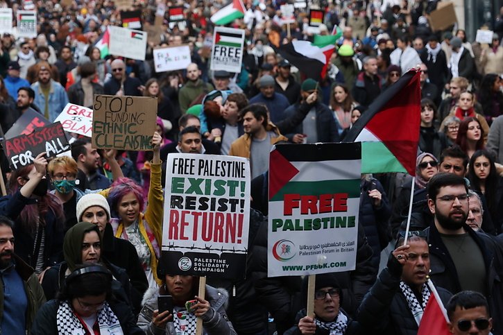 Manifestation monstre pro-Palestine de 300.000 personnes dans les rues de Londres