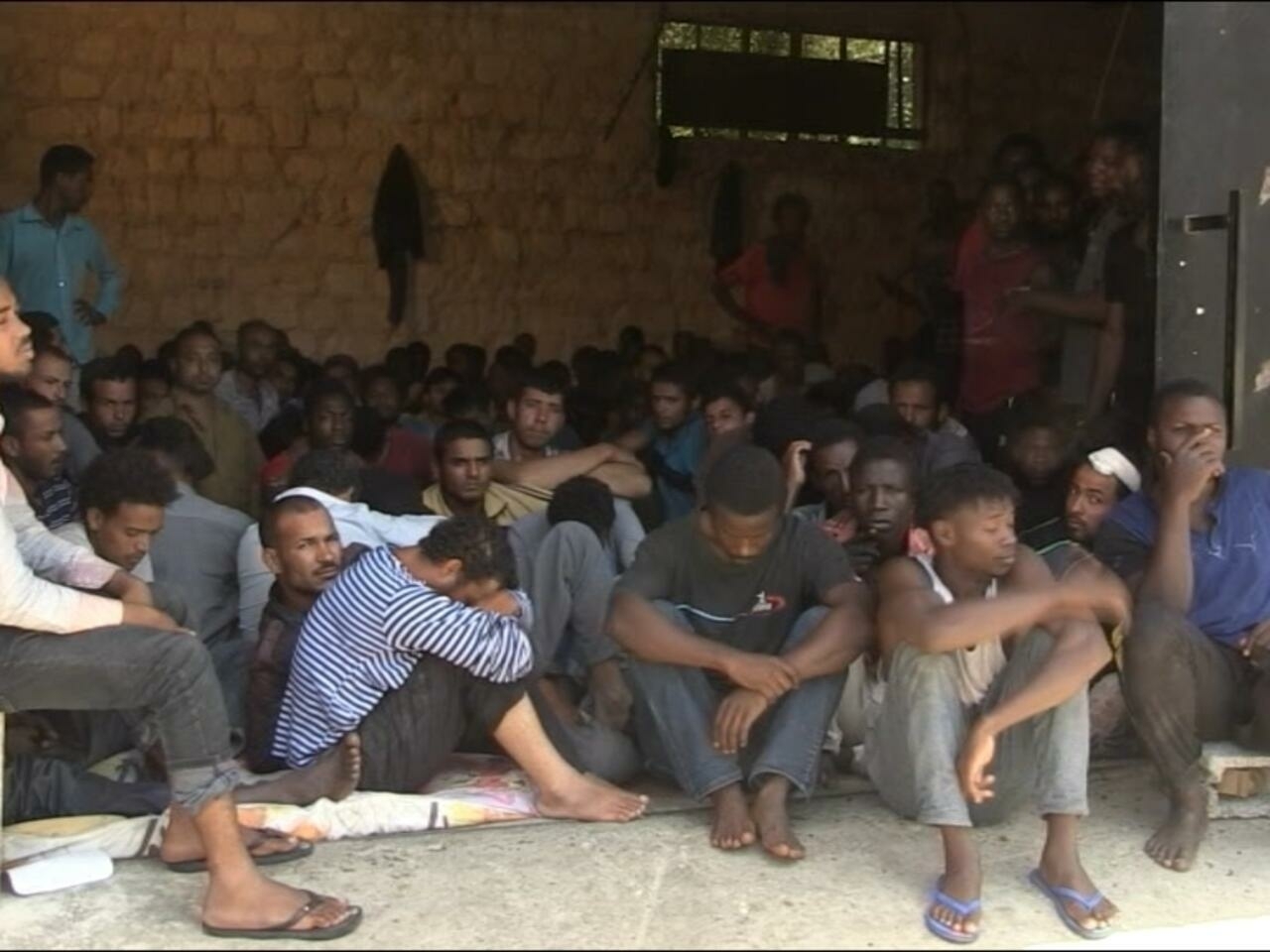 Tunisie : Des associations s’insurgent contre le refoulement de migrants subsahariens vers la Libye