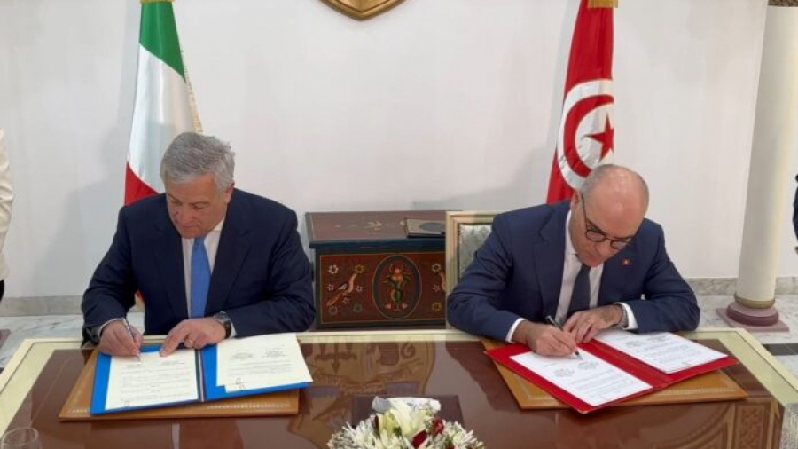 Migration régulière: La Tunisie et l'Italie signent un mémorandum d'accord