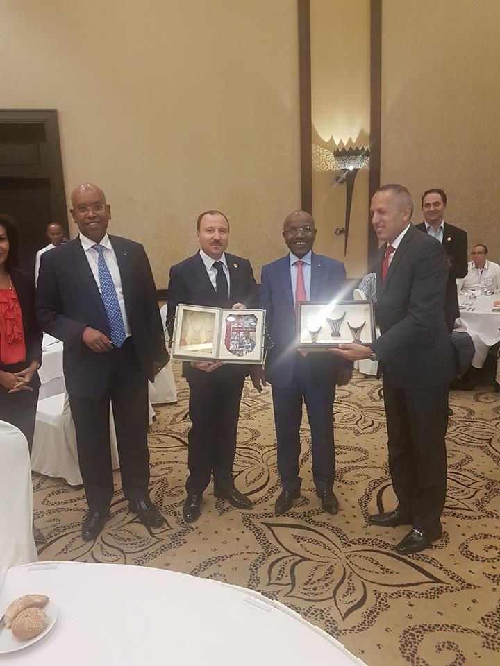 Le Forum Tunisie- Djibouti pour l’investissement et le commerce à l’hôtel  Djibouti Palace Kempinski .  