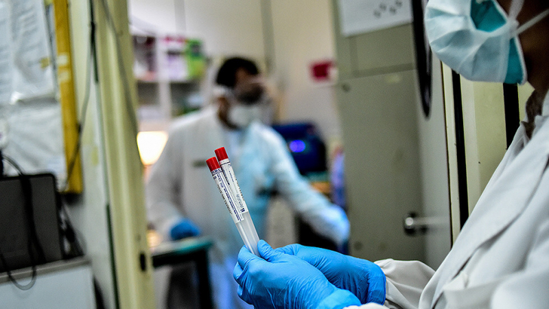 Tunisie: 640 personnes décédées du coronavirus à domicile