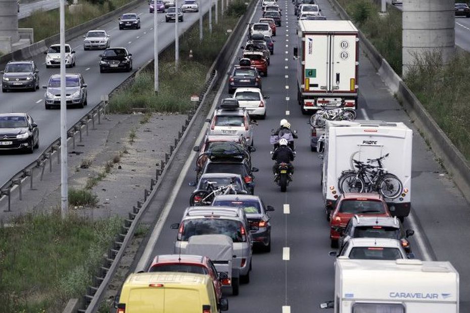 Les poids lourds interdits de circuler dans la capitale aux heures de pointe