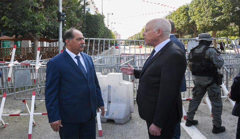 Kais Saied ordonne de retirer les barrières de sécurité devant le ministère de l’intérieur