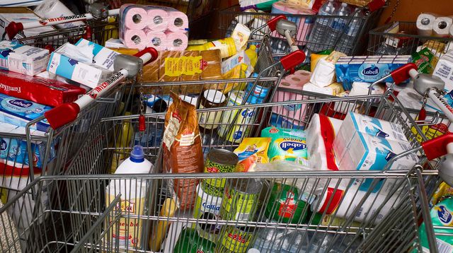 "Il n’existe pas de pénurie réelle des produits de base en Tunisie"