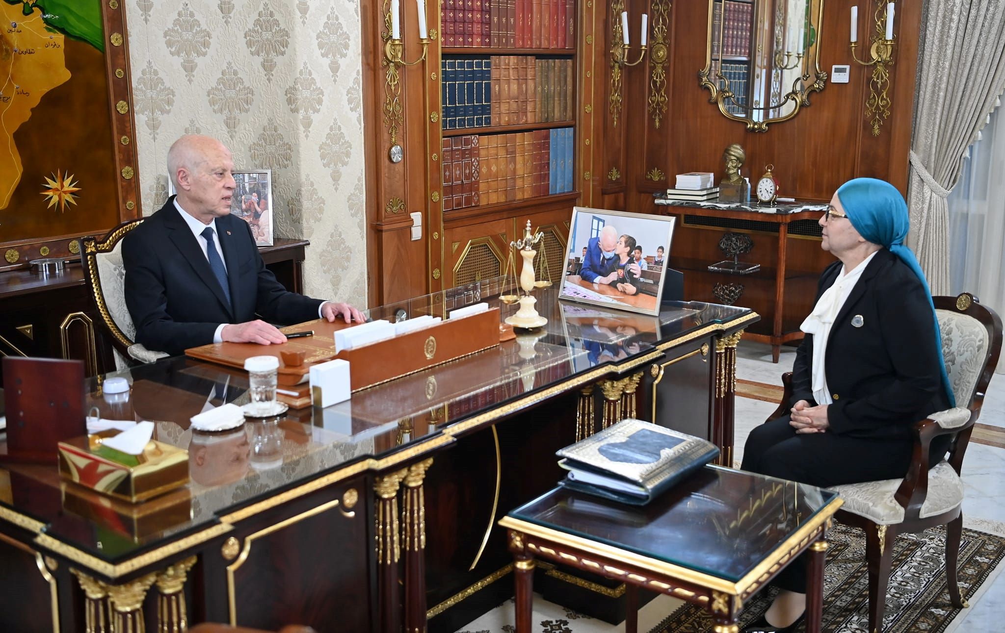 Tunisie: Le chef de l'Etat insiste sur l'amendement de l'article relatif aux chèques sans provisions