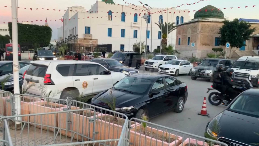 Kaïs Saïed effectue une visite au Palais du gouvernement à la Kasbah