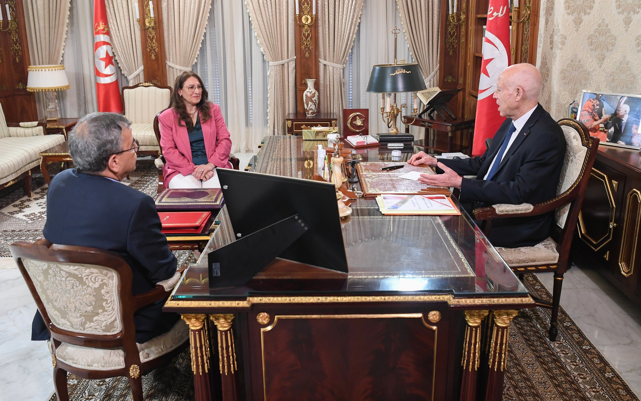 Saïed reçoit la ministre des Finances et le gouverneur de la BCT : cap sur la loi de finances 2026