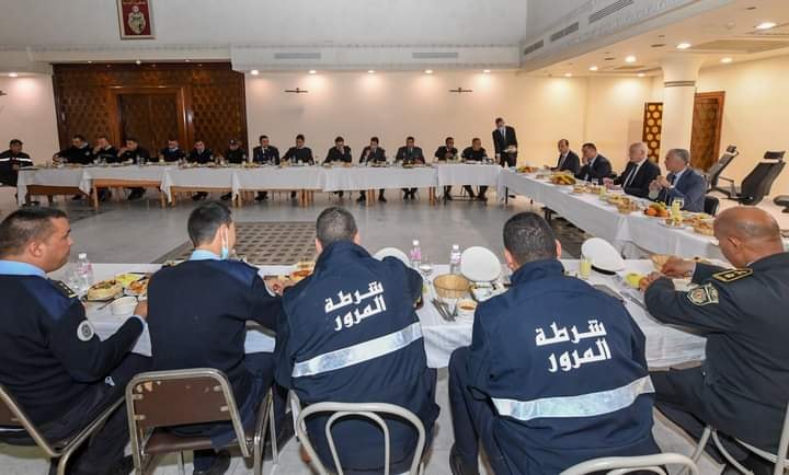 Kaïs Saïed partage un Iftar au ministère de l’Intérieur en l’absence de Mechichi