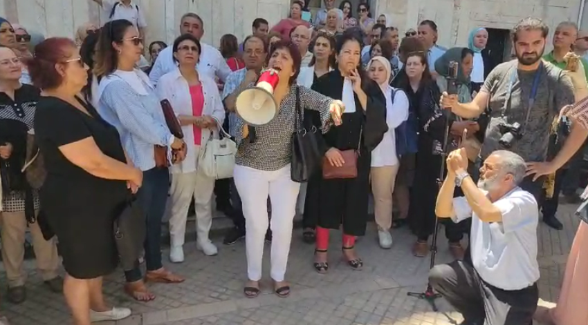 Samia Abbou à Kaïs Saied: "Votre épouse ne va pas au travail, mais perçoit 4,5 mille DT par mois"