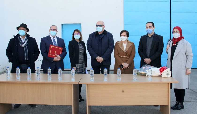 Vaccins: L'UTICA fait don d'appareils de refroidissement au ministère de la Santé