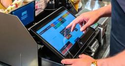 Restaurants et cafés : le ministère des Finances relance l’obligation des caisses enregistreuses fiscales
