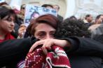 Reportage photos de la manifestation de soutien à Sofiène Chourabi et Nadhir Ktari devant le théâtre municipal