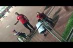 Miracle du football: Un garçon paralysé quitte son fauteuil roulant pour supporter son équipe (vidéo) 