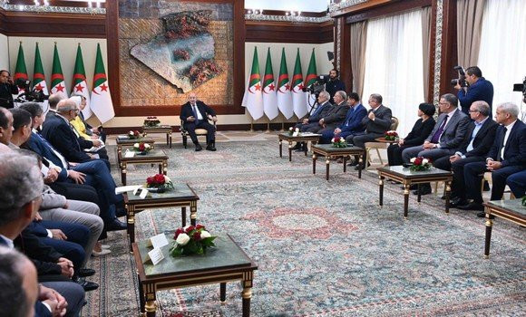 Algérie: Tebboune reçoit des responsables de médias algériens
