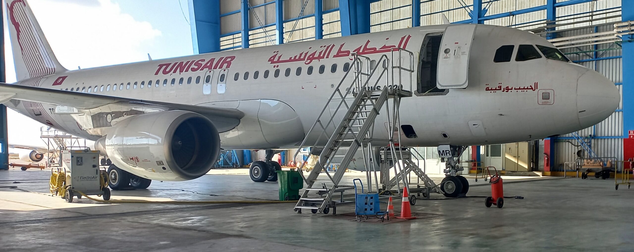 Tunisair: la grève des techniciens annulée après accord sur une augmentation de 400 dinars