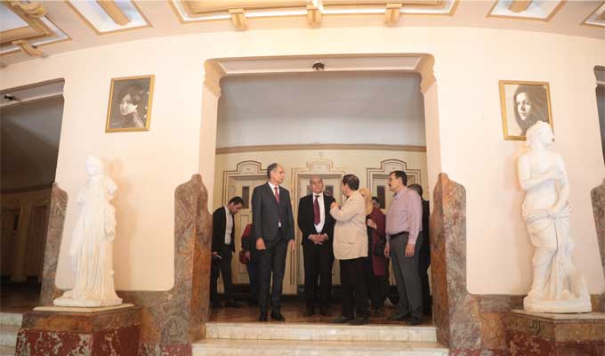 Théâtre municipal de Tunis : le ministre de la culture par intérim plaide pour sa protection