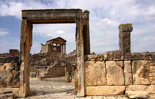 Démantèlement d'un réseau de fouille et de trafic de pièces archéologiques en Tunisie