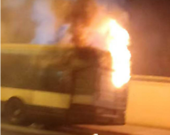 Bab Saadoun: Un bus de la Transtu prend feu