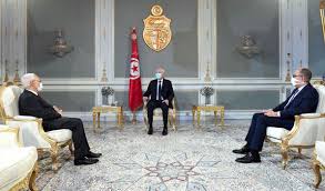 Le peuple veut : Un seul président, mais surtout une seule Tunisie