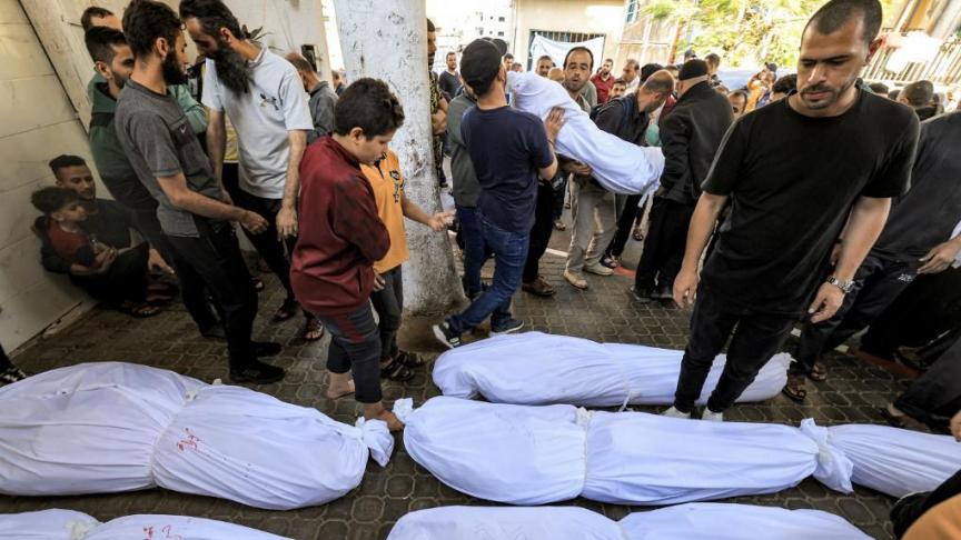 L'armée israélienne tire sur des Palestiniens en quête de nourriture
