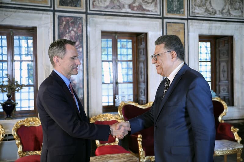 Bouderbala fait à l’ambassadeur US un aperçu des événements depuis 2011 et des aspects négatifs qui les avaient accompagnés