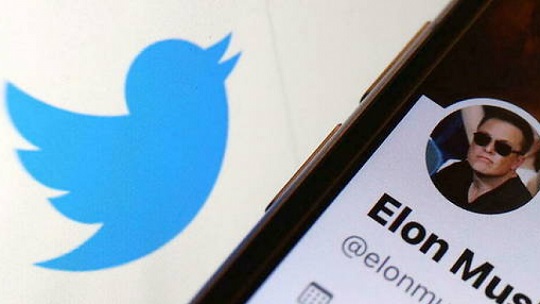 Après le rachat de Twitter, la moitié des 7.500 employés sera licenciée