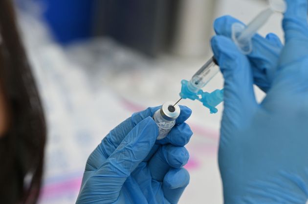 Les vaccins anti-Covid-19 : La nouvelle course aux armements!